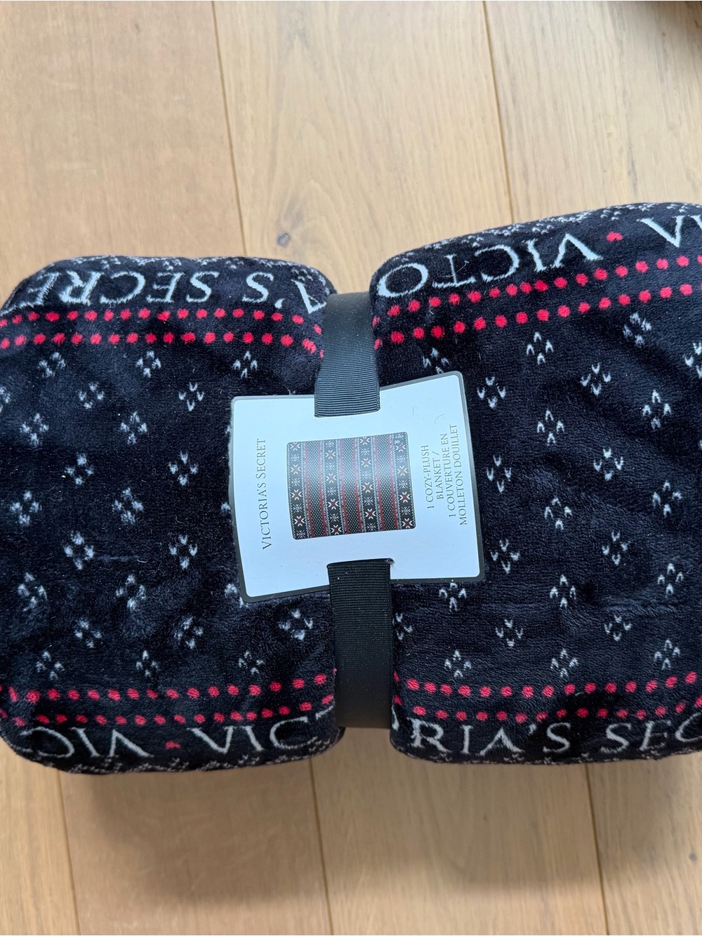 Victoria's Secret Cozy-Plush Throw Blanket 50x60 Black/Red/White Fair Isle ($68)